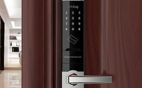 叶集24小时上门开锁公司