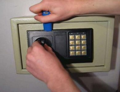 叶集24小时上门开锁公司