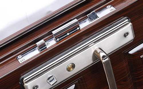 叶集24小时上门开锁公司